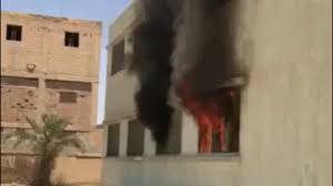 حريق في مدرسة يتسبب بإصابة 11...