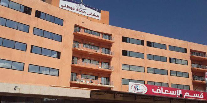 مرافقو مريضة يضربون طبيبا في م...