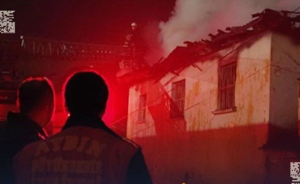 نجاة سيدة سورية وطفلها من حريق...