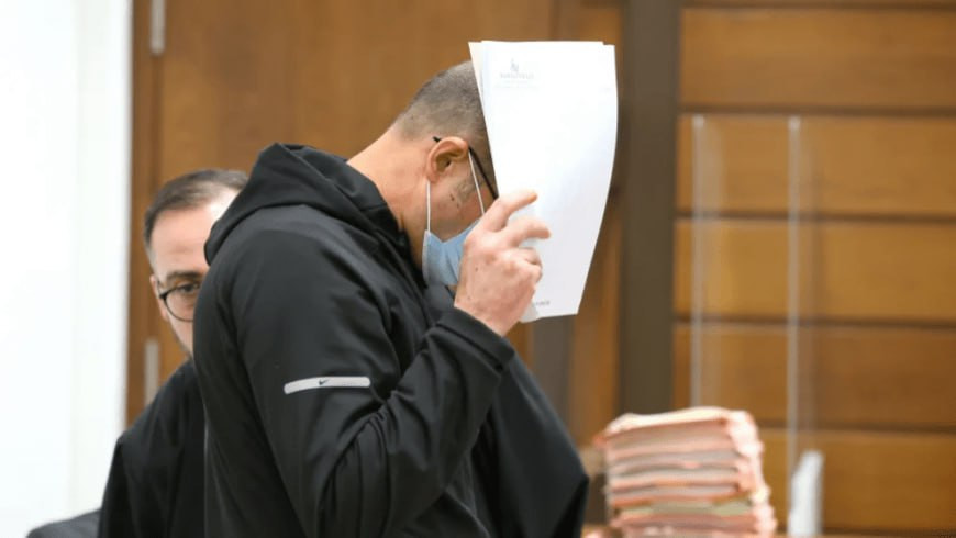 محاكمة سوري بتهمة قـتل زوجته ط...