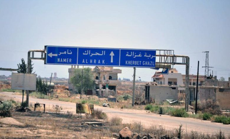 فصائل محلية تحتجز "عميدا" في ا...