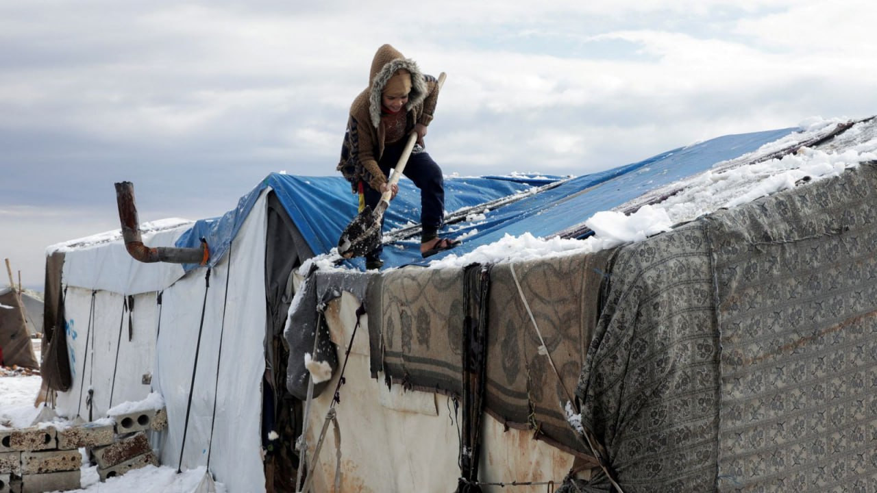 الحرارة أدنى من معدلاتها.. تعر...
