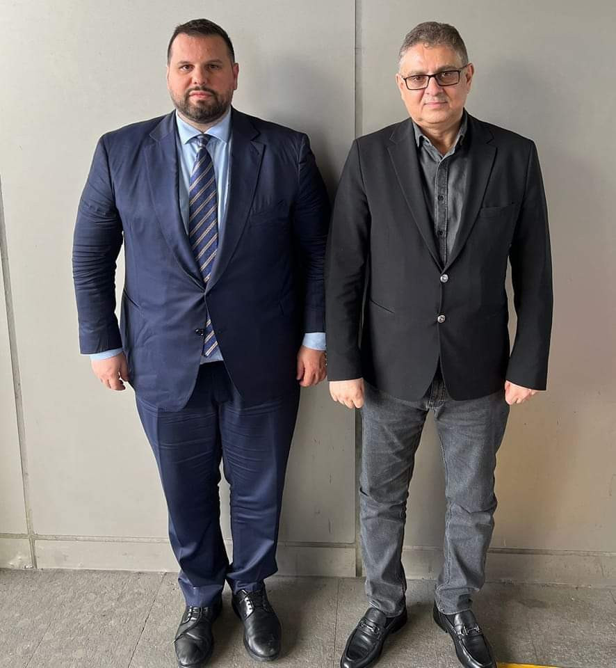 مبعوث الاتحاد الأوروبي لسوريا...