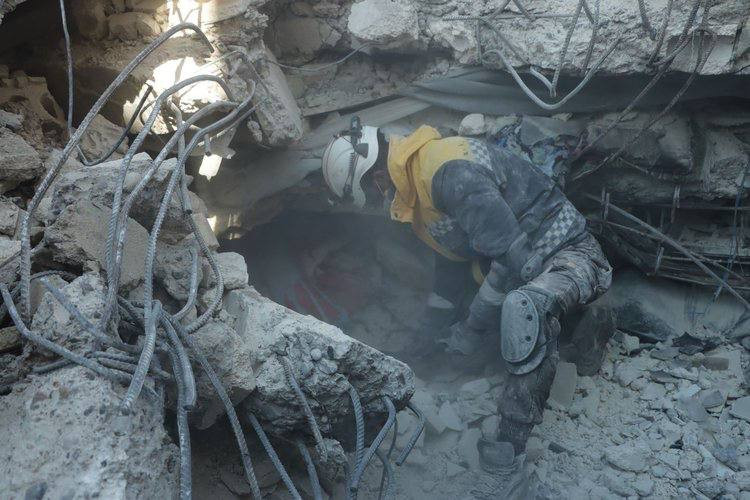 انتهاء عمليات الإنقاذ لضحايا ا...