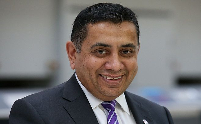 بريطانيا: روسيا والأسد يعرقلان...