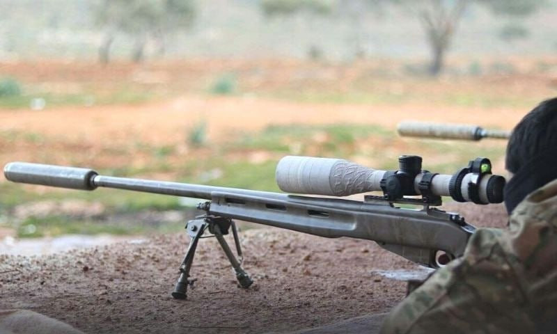 قنــ.ص عنصر من قوات النظام شرق...