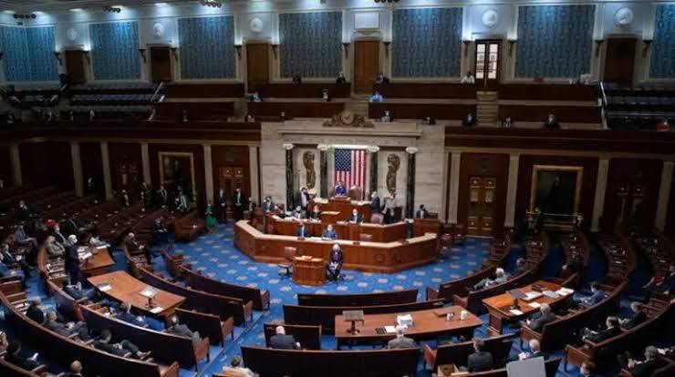 لجنة نيابية أمريكية تدعو لضمان...