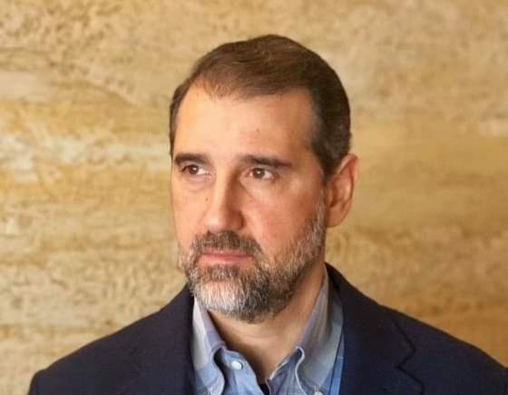 "رامي مخلوف" يدعو السوريين للص...