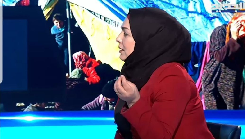 في برنامج لبناني.. مشادة بين أ...