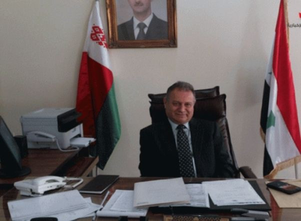 "أكاديمي سوري" يحذر من التعامل...