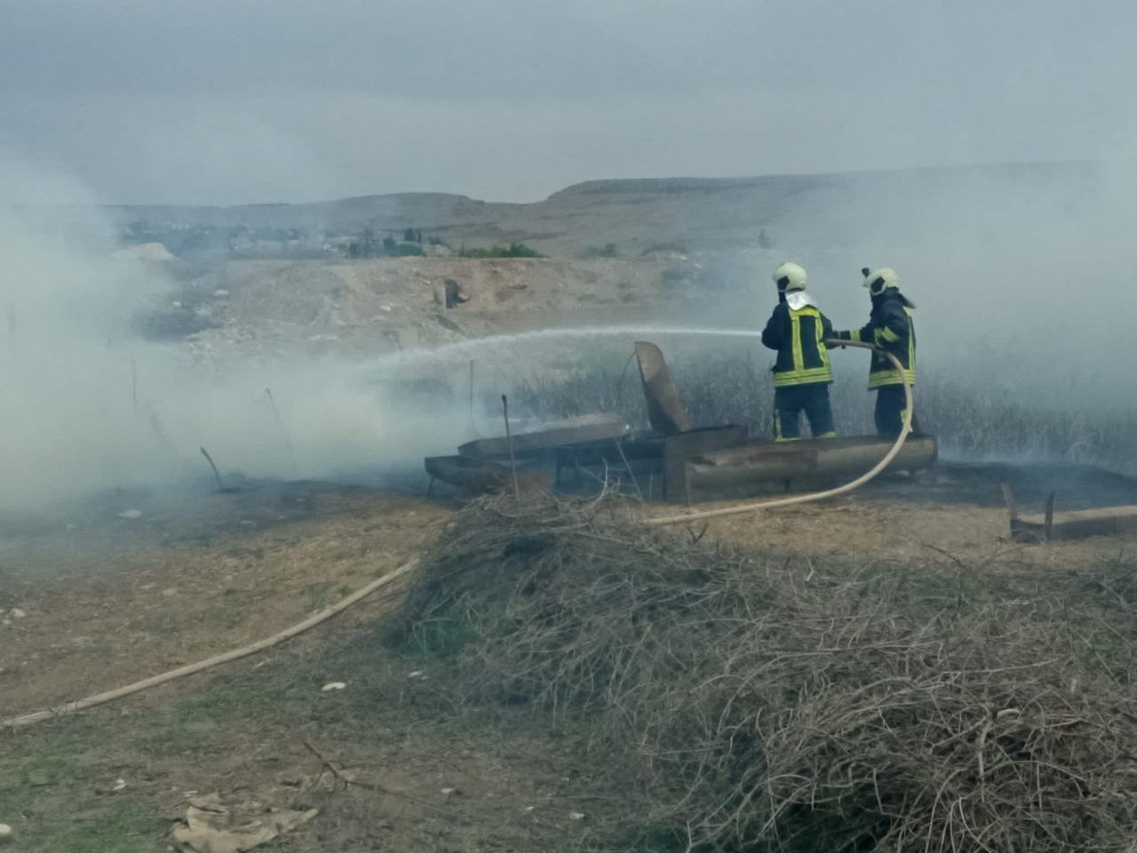 "الدفاع المدني" يُخمِد 7 حرائق...