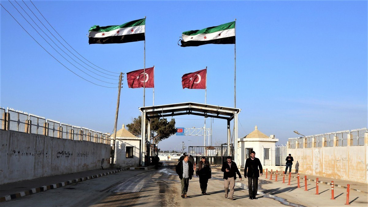 المعابر الحدودية تتخذ إجراءات...