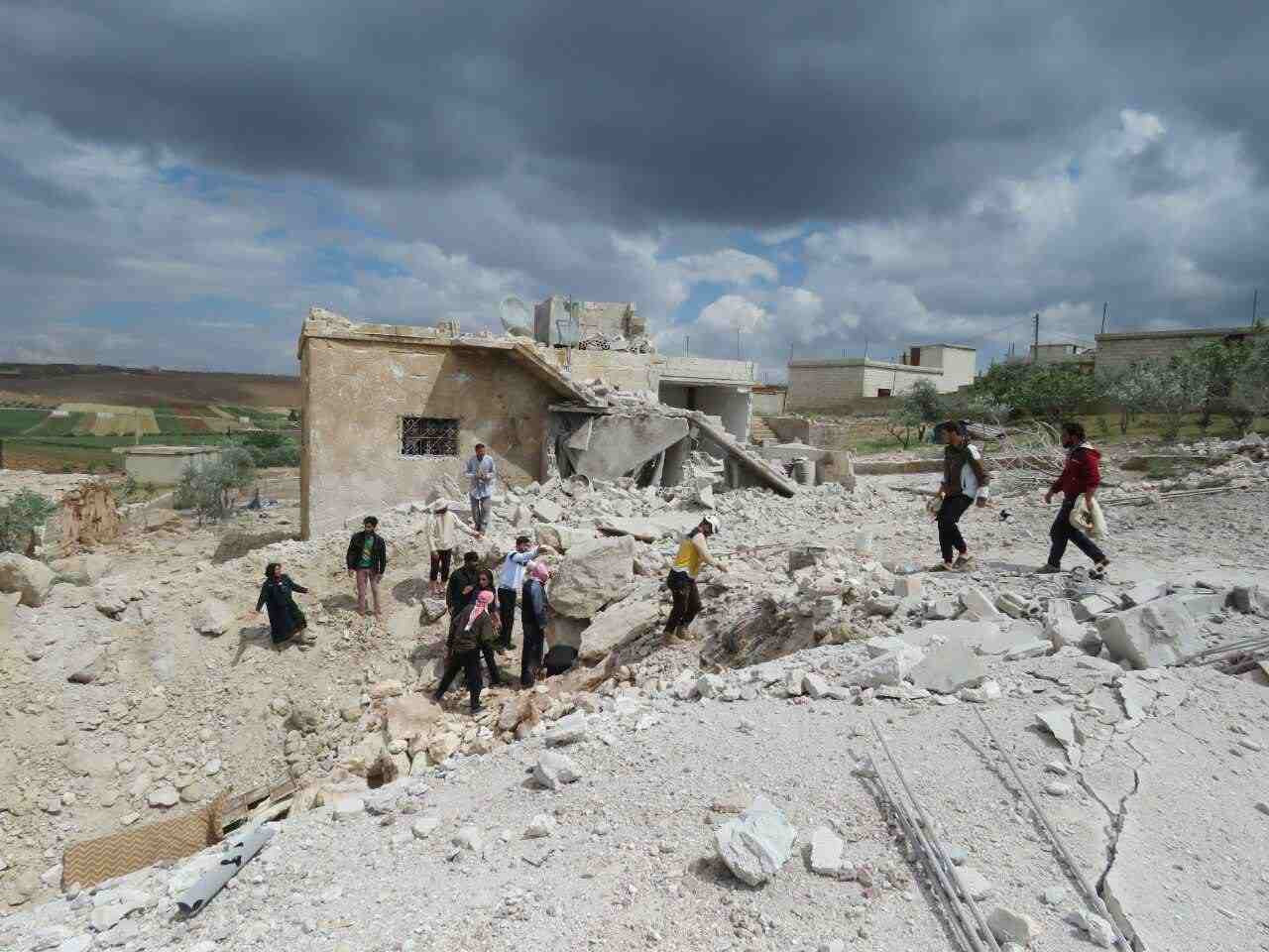 قوات النظام تكثف قصفها على إدل...