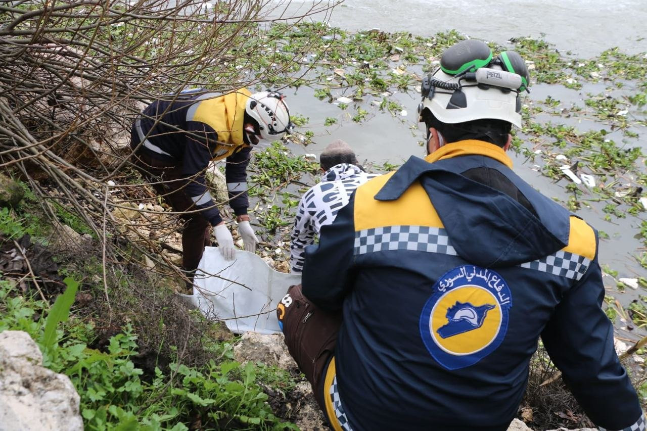 الدفاع المدني ينتشل جثتي شابين...