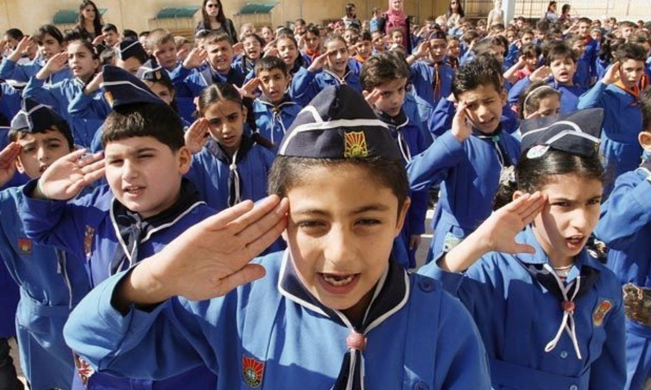 مدارس ريف دمشق تجبي من الطلاب...