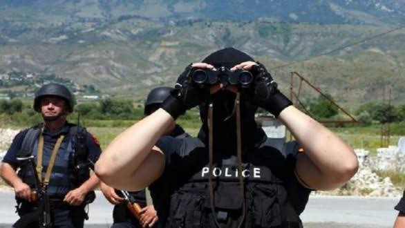 الشرطة الألبانية تعتقل 5 سوريي...