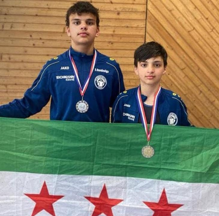 شقيقان سوريان يحصدان ميداليتين...