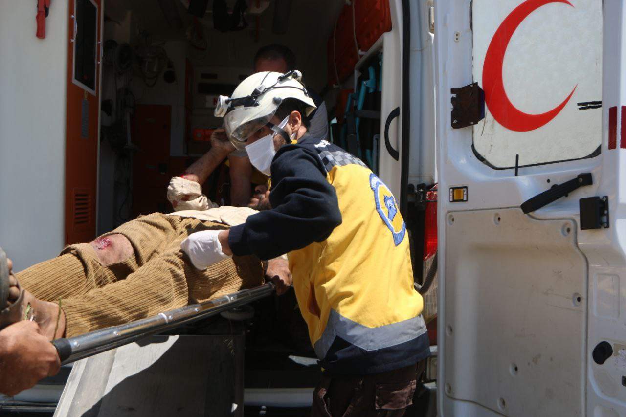 جرحى إثر حوادث سير في إدلب وحل...