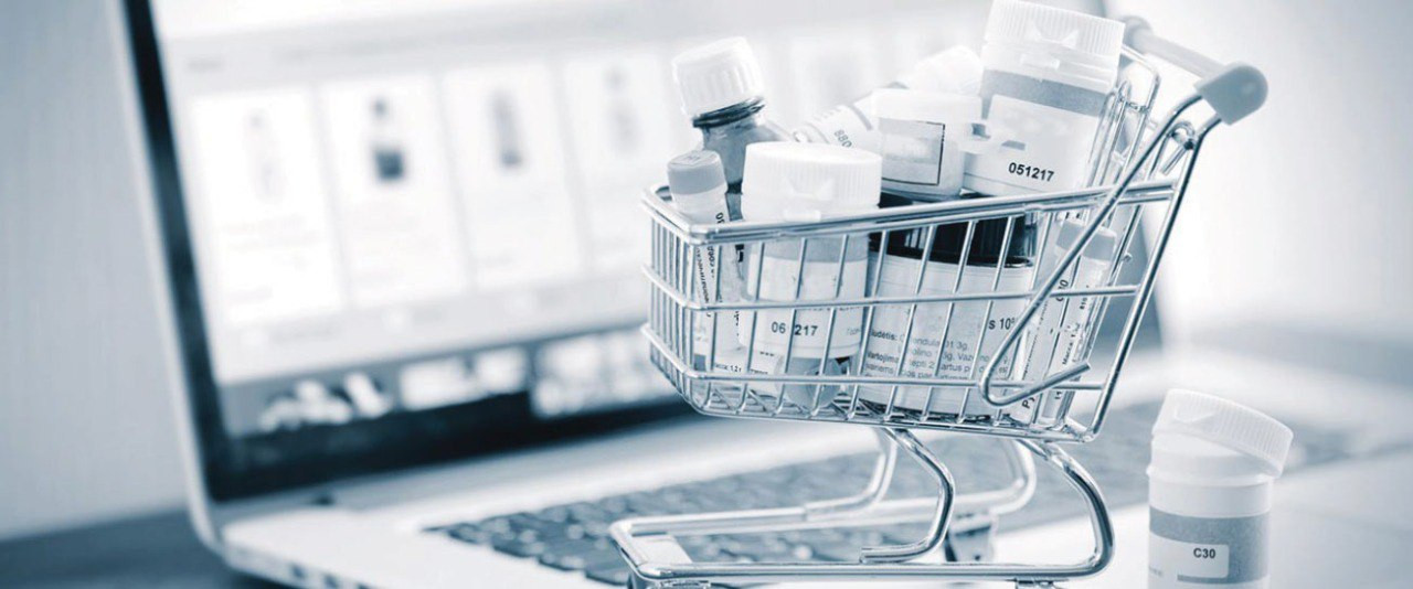 صيدليات افتراضية تغزو مواقع ال...