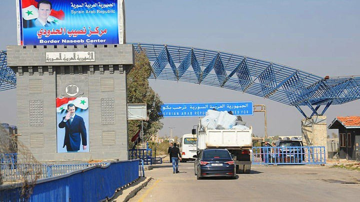 اشتباكات قرب "معبر نصيب" في در...