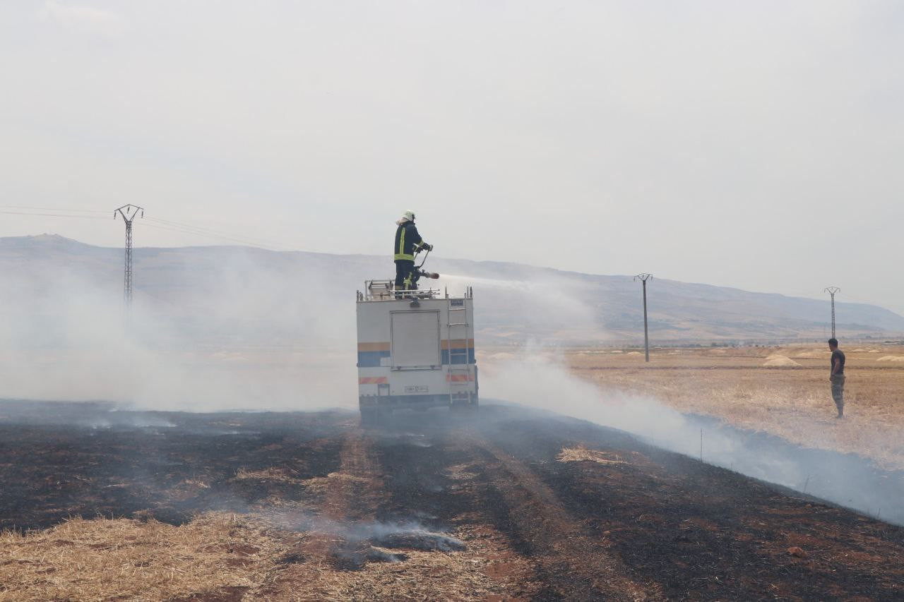 قــنص ثلاثة عنــاصر للنظــام ع...