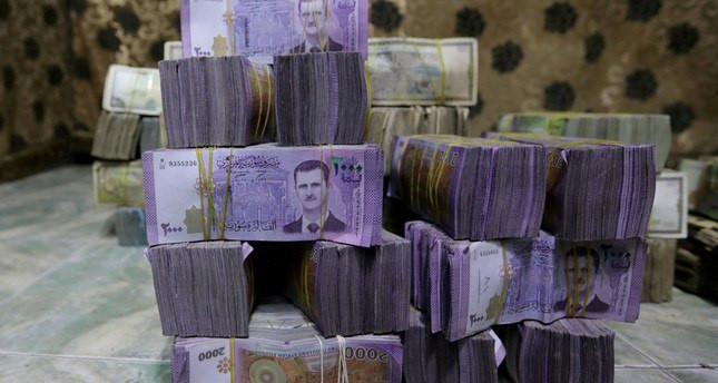 خبير اقتصادي موالٍ: يستعرض سبب...