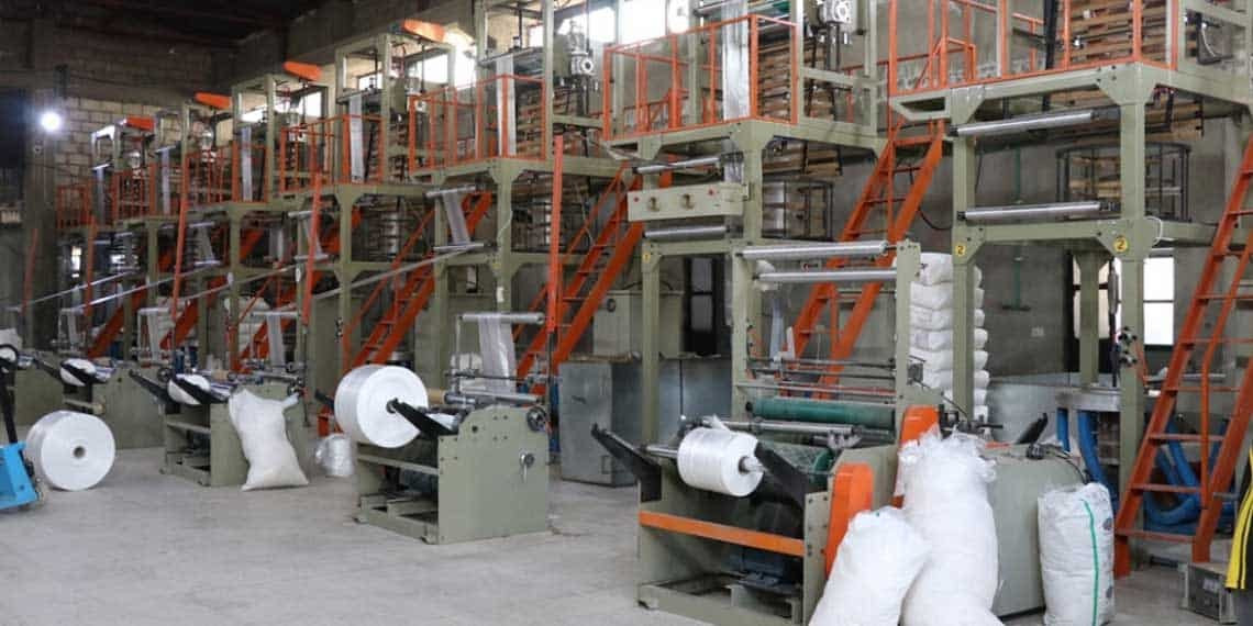 صحيفة موالية: الحكومة تمارس ال...