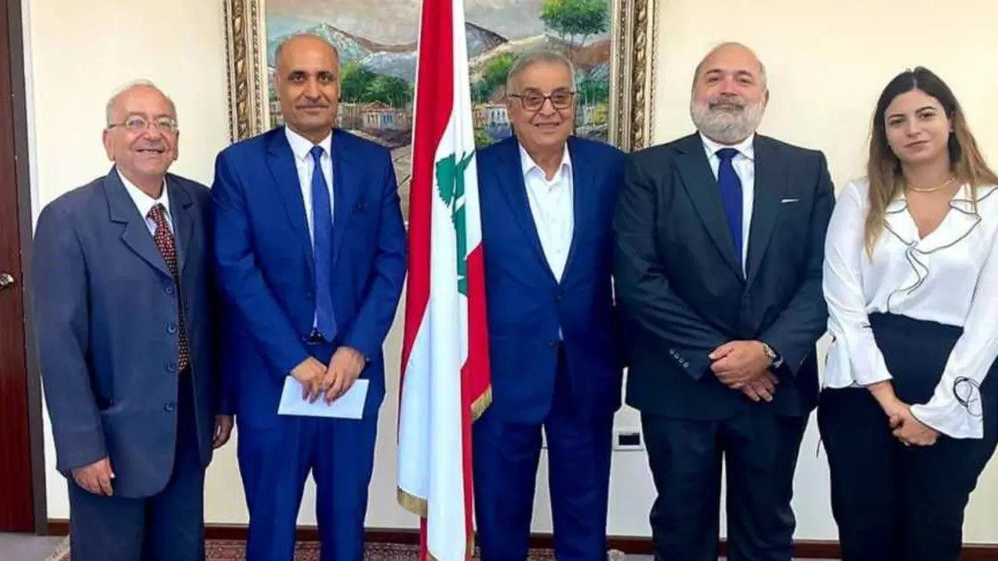 مباحثات بين "الإدارة الذاتية"...