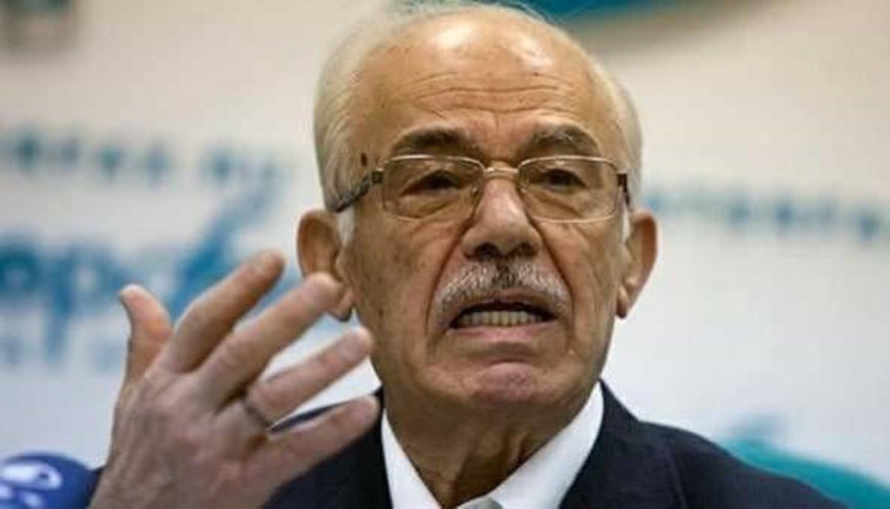 "حسن عبد العظيم" يكشف وجود خلا...