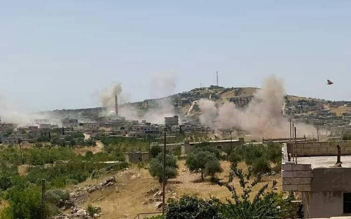 شهيدان مدنيان بقصف لقوات النظا...