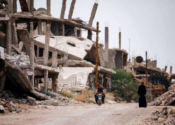 مقتل شخصين برصاص قوات النظام ف...