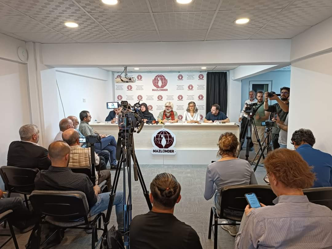 "حقوق اللاجئين" تدعو تركيا لوق...