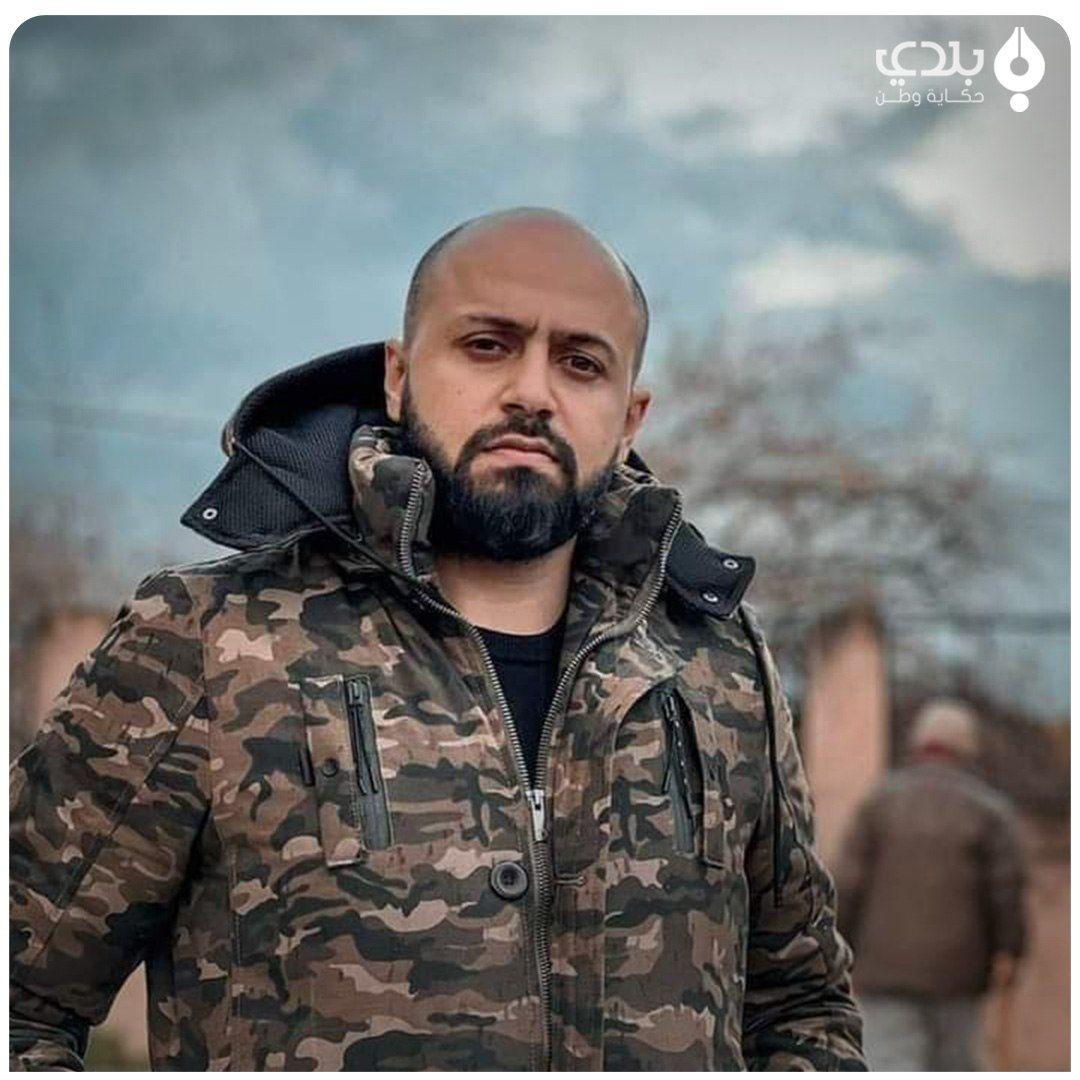 اعتقال صحفي يعشق "الأسد" بسبب...