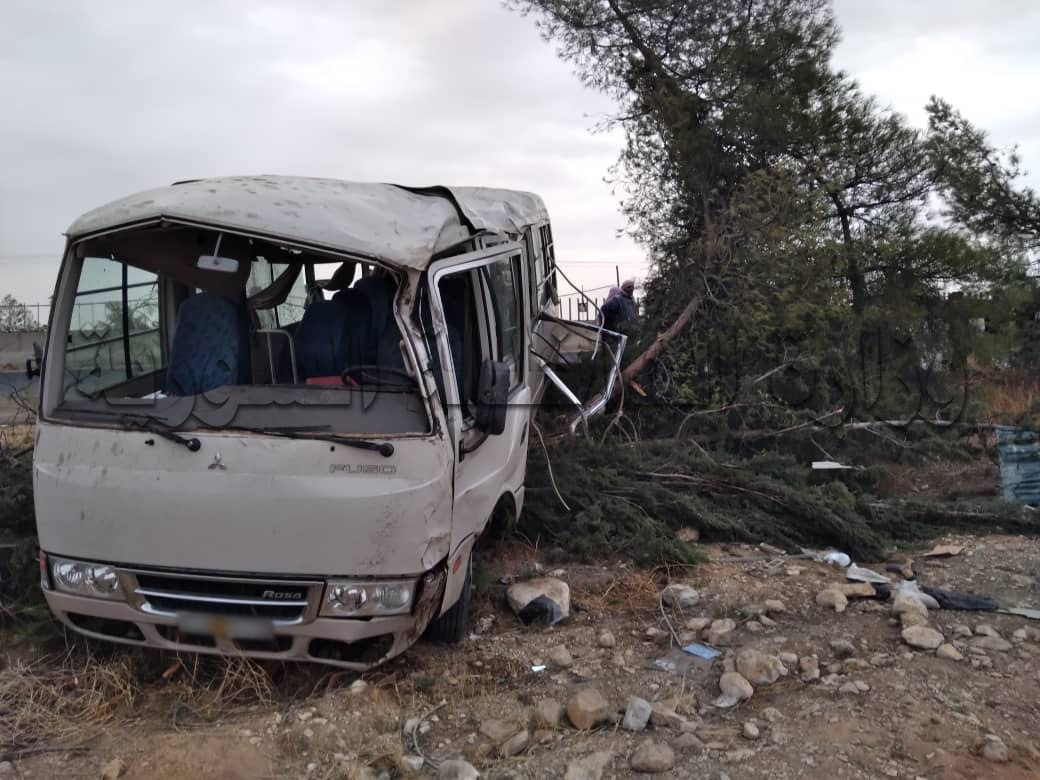 جرحى إثر تدهور حافلة ركاب على...