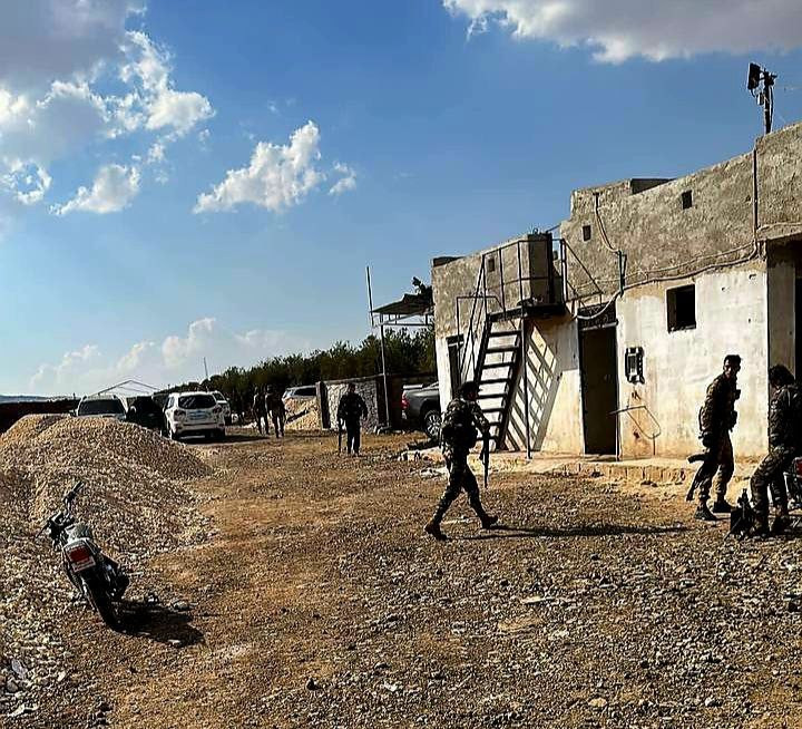 مقتل عنصر  من الجيش الوطني أثن...