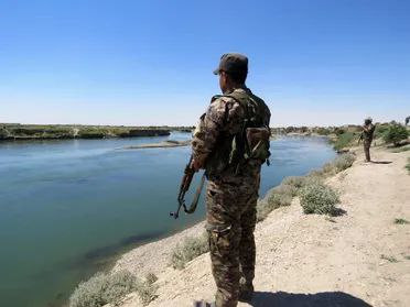 "قسد" تبدأ بنشر 120 نقطةعسكرية...