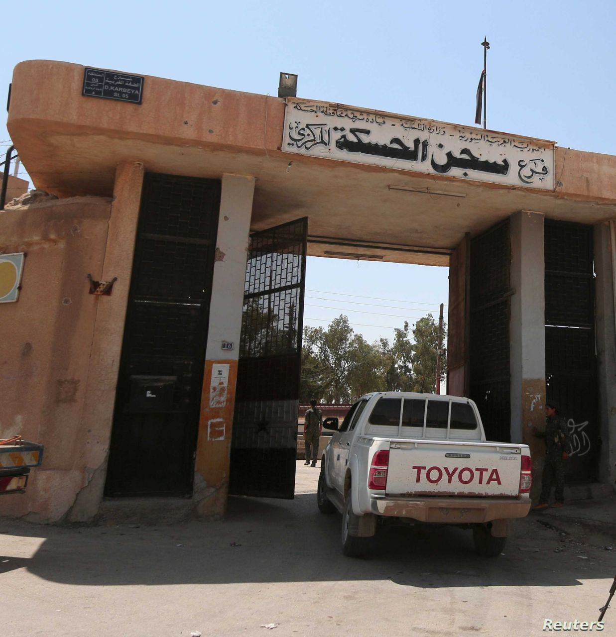 استنفار لـ"قسد" في سجن تل معرو...