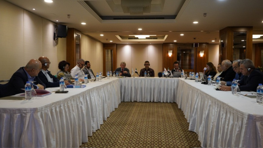 "التفاوض" تبحث مع خبير أممي آل...