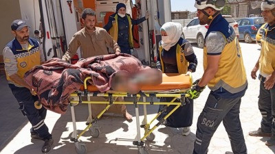 جرحى بقصف استهدف مخيما للنازحي...