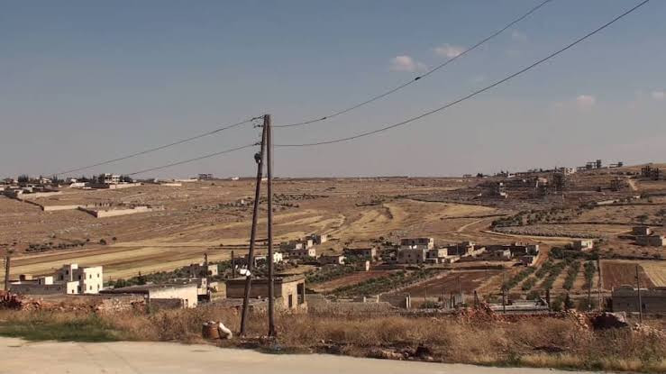 جرحى مدنيون بقصف النظام على ري...