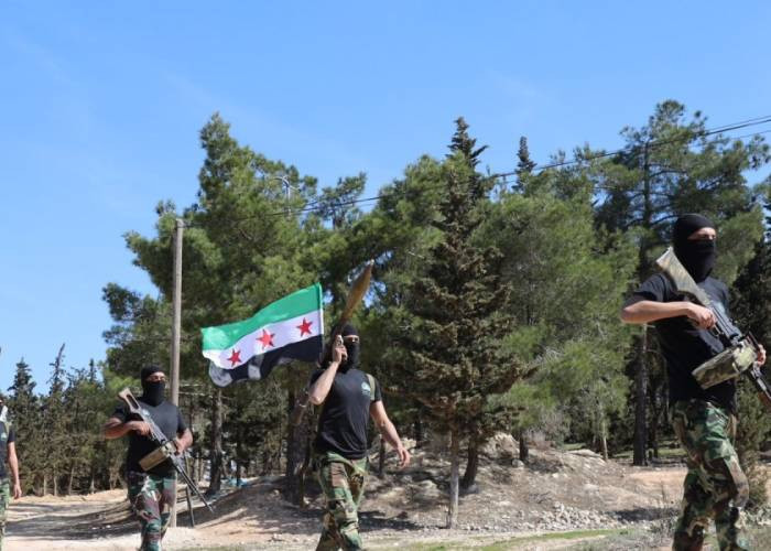 لماذا جمّدت الجبهة الشامية علا...