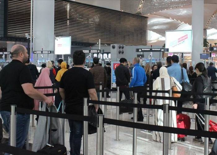 معظمهم من السويداء.. سوريون عا...