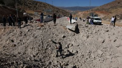 كيف رد نظام الأسد على قصف إسرا...