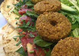 المأكولات الشعبية تبتعد عن موا...