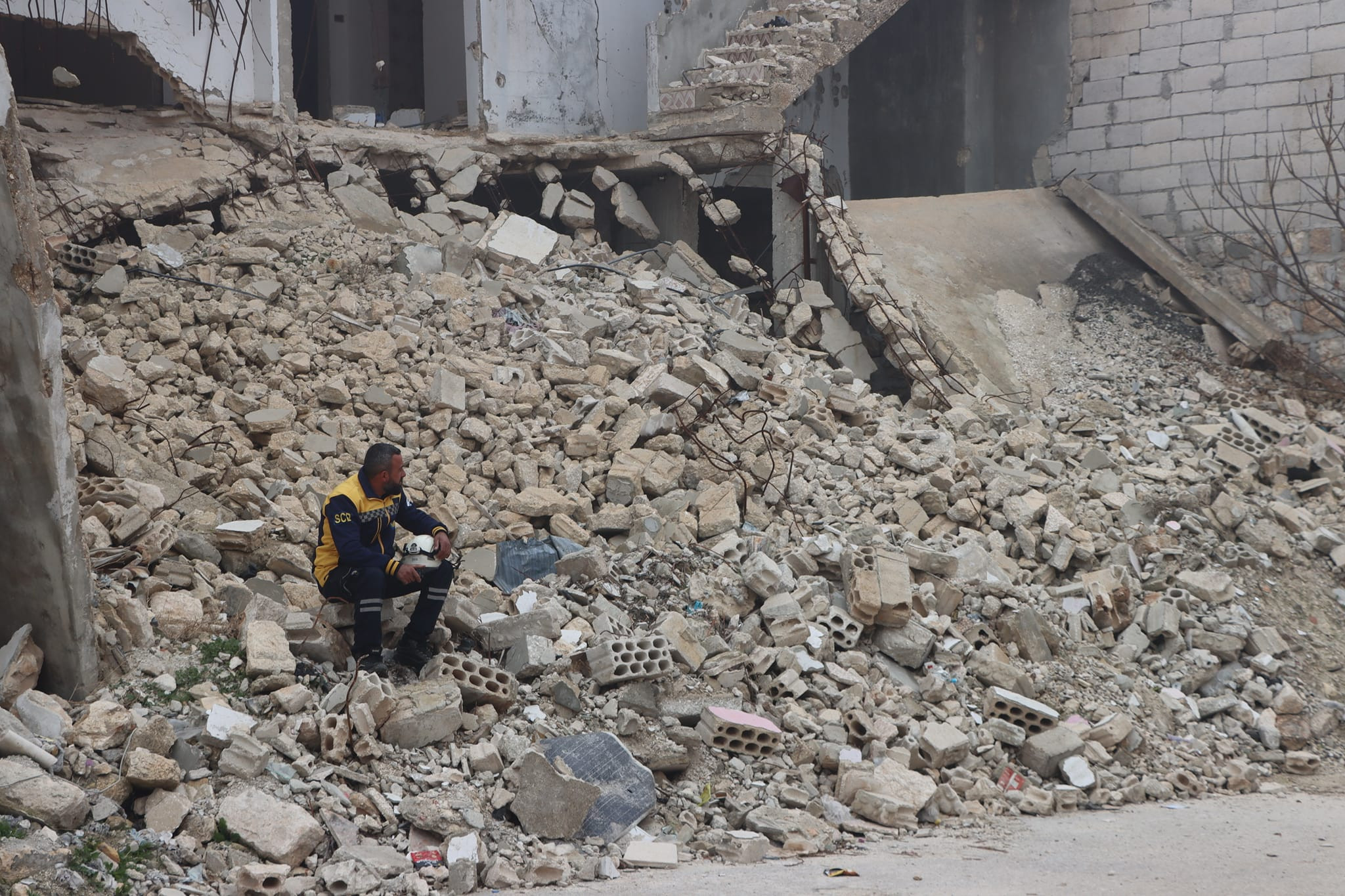 توثيق مقتل 89 مدنيا في سوريا خ...