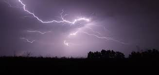  أضرار كبيرة شهدتها منطقة قصيب...