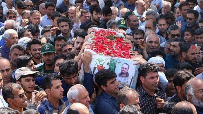 طهران تشيع قيادياً من لواء "فا...