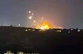 غارات إسرائيلية على عدة مواقع...