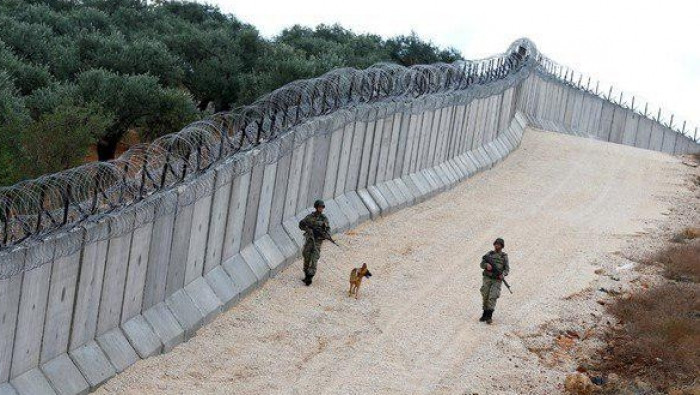 وفاة 6 سوريين غرقا خلال محاولة...