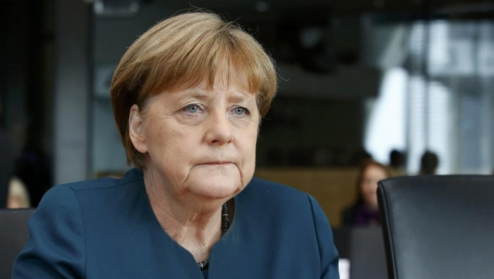 ميركل: على أوروبا فعل المزيد ل...